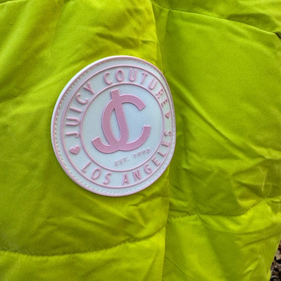 Juicy Couture Neon Yellow/Lime Puffer Jacket with Pink Satin Lining - Picture 3 of 10